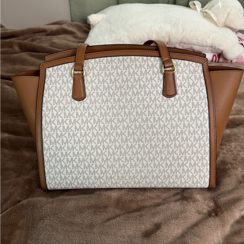 Michael Kors Brown and Cream Tote Bag - Picture 2 of 10
